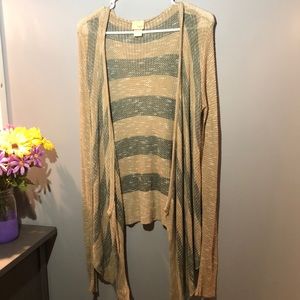 Daytrip brand cardigan from buckle.